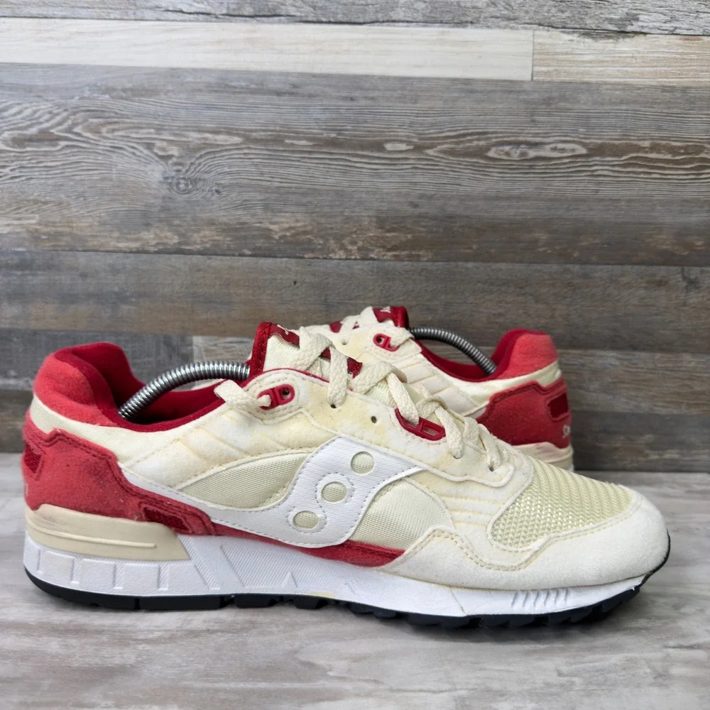 Saucony Shadow 5000 Men Size 11 Sneakers Retro Running Cream Red 2015